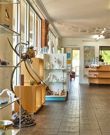 GIGS - Gateway Island Gallery And Studios - Tourism Gold Coast 0