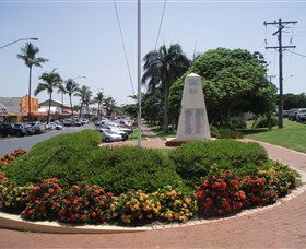 Yeppoon War Memorial - Tourism Gold Coast 0