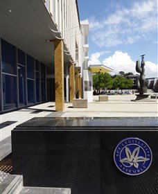 Canberra ACT Tourism Gold Coast