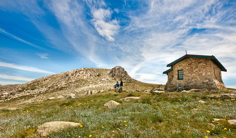 Mount Kosciuszko Summit Walk - Tourism Gold Coast 1