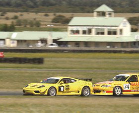 Wakefield Park Motor Racing Circuit - Tourism Gold Coast 1