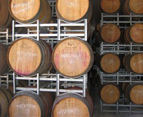 Stomp! Wines - Tourism Gold Coast 7