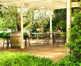 Stomp! Wines - Tourism Gold Coast 6