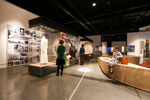 Albury Library Museum - Tourism Gold Coast 8