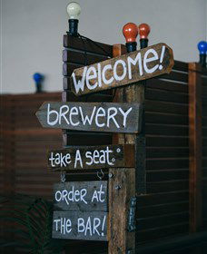 4 Pines Brewing Company - Tourism Gold Coast 5