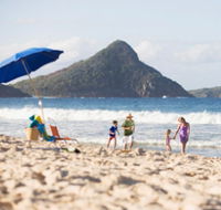 Fingal Bay Beach - Tourism Gold Coast