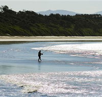 Old Bar Beach - Tourism Gold Coast