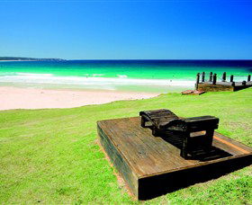 Short Point Beach - Tourism Gold Coast 0