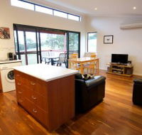 Karrak Reach Forest Retreat - Tourism Gold Coast
