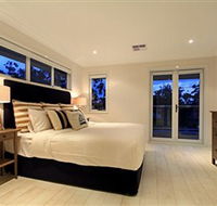 The Beach House Sanctuary Point - Tourism Gold Coast