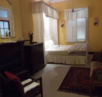 Guy House Bed and Breakfast - Tourism Gold Coast