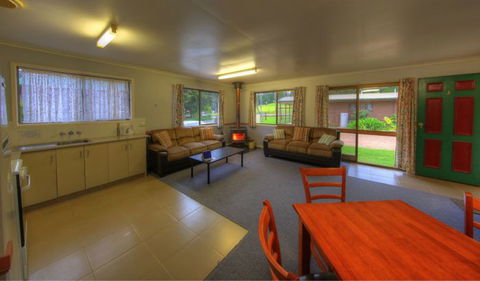 Bunya Mountains Getaway Accommodation - Tourism Gold Coast 1