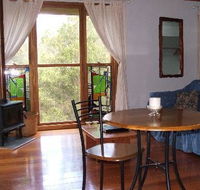 Bluegums Cabins - Tourism Gold Coast