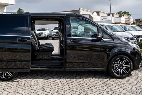 Chauffeured Airport Transfer By Luxury Vehicle - Tourism Gold Coast 7