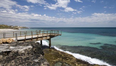 Perth Lunch Cruise Including Fremantle Sightseeing Tram Tour - Tourism Gold Coast 2
