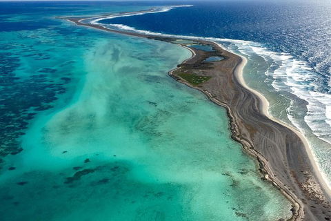 Abrolhos Islands Fixed-Wing Scenic Flight - Tourism Gold Coast 3
