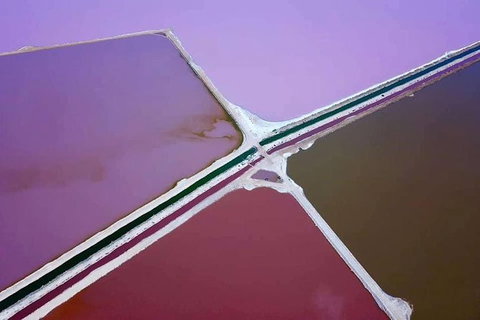 Pink Lake Aerial Flyover From Geraldton - Tourism Gold Coast 1