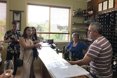 Day Tour Of Phillip Island, The Surrounding Region And Wine Tasting - Tourism Gold Coast 3