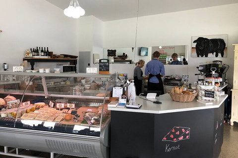 Day Tour Of Phillip Island, The Surrounding Region And Wine Tasting - Tourism Gold Coast 9