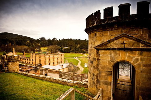 Port Arthur Express Shuttle - Tourism Gold Coast 1