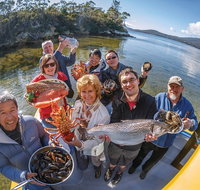 Fresh from the Ocean Tasmanian Seafood Gourmet Full-Day Cruise Including Lunch - Tourism Gold Coast