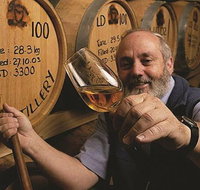 Private Tour Tasmanian Whisky Distilleries by Helicopter from Hobart - Tourism Gold Coast