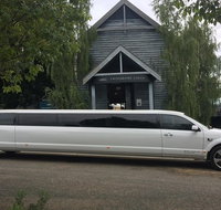 Wine Experience 4 hours in a Stretch Limousine. Min 10 persons 14 max - Tourism Gold Coast