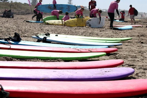 Learn To Surf At Middleton Beach - Tourism Gold Coast 7