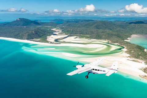 Scenic Flight - Great Barrier Reef, Heart Reef, Whitehaven Beach & Hill Inlet! - Gold Coast 9