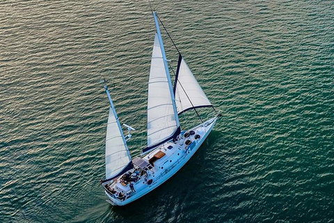 Full-Day Adventure Sailing Experience: Circumnavigate Magnetic Island - Tourism Gold Coast 1