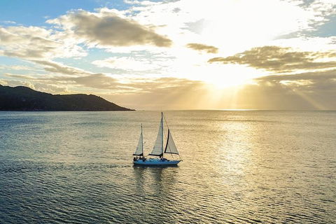 Magnetic Island Sunset Sail - Tourism Gold Coast 1