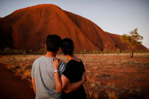 Uluru Sunrise And Guided Base Walk - Tourism Gold Coast 16