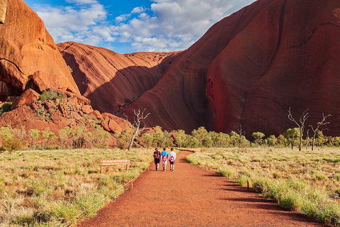 Uluru & Kata Tjuta Sights & Sounds - Tourism Gold Coast 19