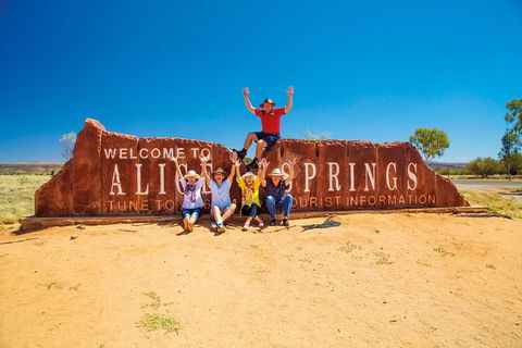 Coach Transfer From Kings Canyon To Alice Springs - Tourism Gold Coast 1