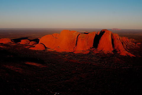 Uluru & Resort Postcard Flight - Tourism Gold Coast 1