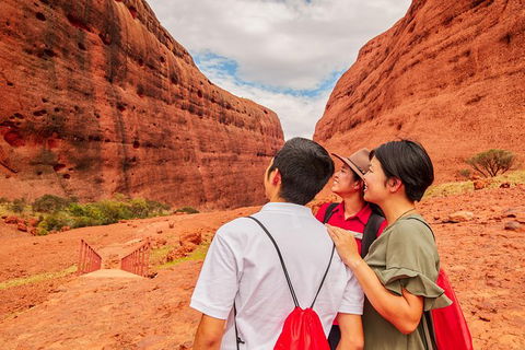 2-Day Uluru Sunset And Kata Tjuta Tour From Ayers Rock - Tourism Gold Coast 15