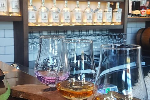 Tweed Valley Food, Farm & Distillery Tour - Tourism Gold Coast 7