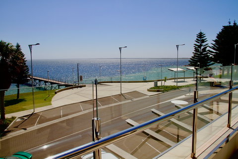 Ceduna Jetty - Tourism Gold Coast 2