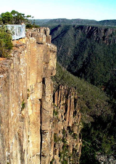Devil's Gullet - Tourism Gold Coast 0