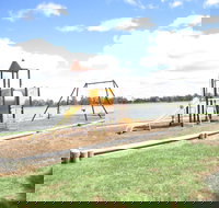 Gum Bend Lake - Tourism Gold Coast