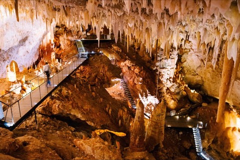 Jewel Cave - Tourism Gold Coast 0