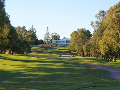 Mandurah Country Club - Tourism Gold Coast 0