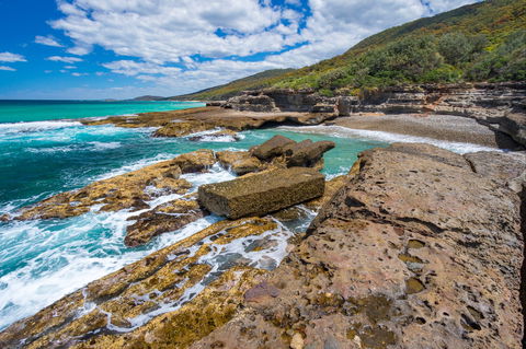 Singing Stones Beach - Tourism Gold Coast 0