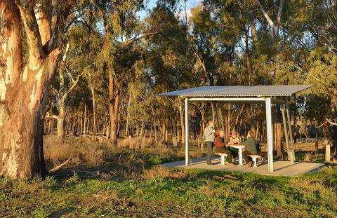 Turkey Flat Picnic Area And Bird Hide - Gold Coast 0