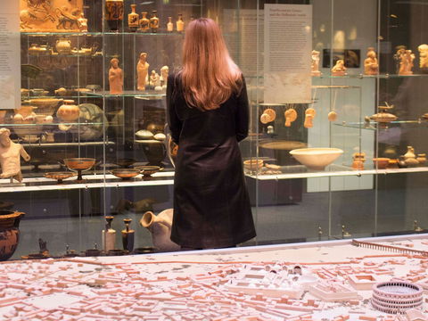 ANU Classics Museum - Tourism Gold Coast 0