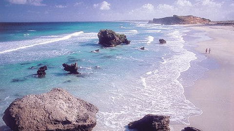 Dholuwuy Bay - Tourism Gold Coast 2