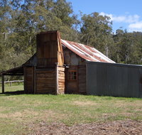 Fry's Hut - Tourism Gold Coast