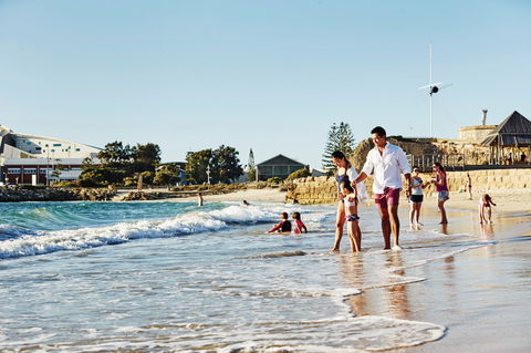 A Day In Fremantle - Tourism Gold Coast 2