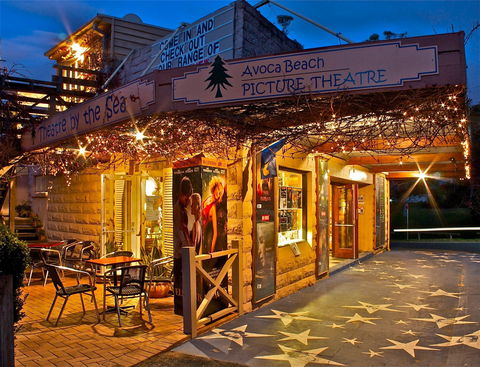 Avoca Beach Picture Theatre - Tourism Gold Coast 0