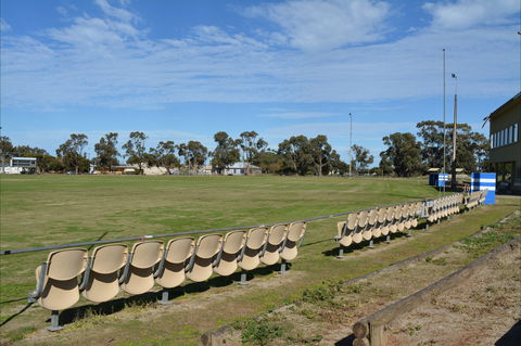 Cleve Sporting Facilities - Tourism Gold Coast 2